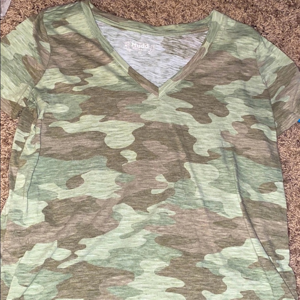 camo t-shirt